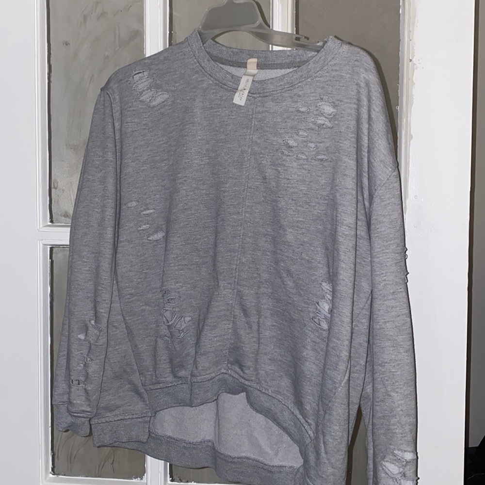 Ollie & Chloe by Jolie Grey Sweater with Rips.